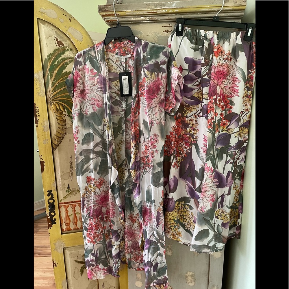 Women pant set/Bryan walker